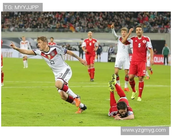 2010年欧洲预选赛德国队与土耳其队激战回顾与精彩瞬间分析